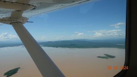 Survey flight of Kenya flooding 