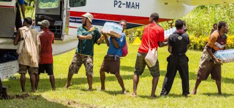 During the earthquake response in Papua New Guinea MAF collaborated with various organisations to deliver relief supplies to remote areas that needed help.